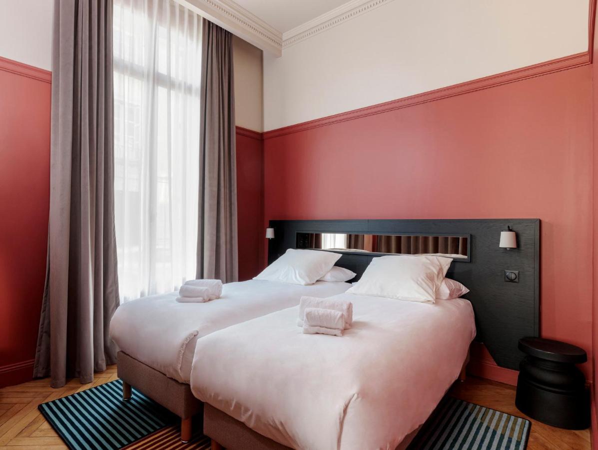 Hotel Corneille - Entree Autonome, Reception En Ligne - Encore Mieux Tours Exterior foto